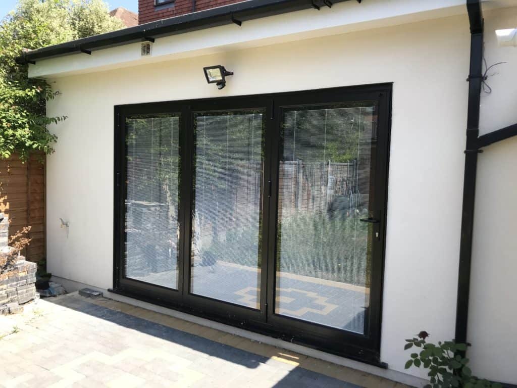 integral-blinds-for-bi-fold-doors-22-1024x768